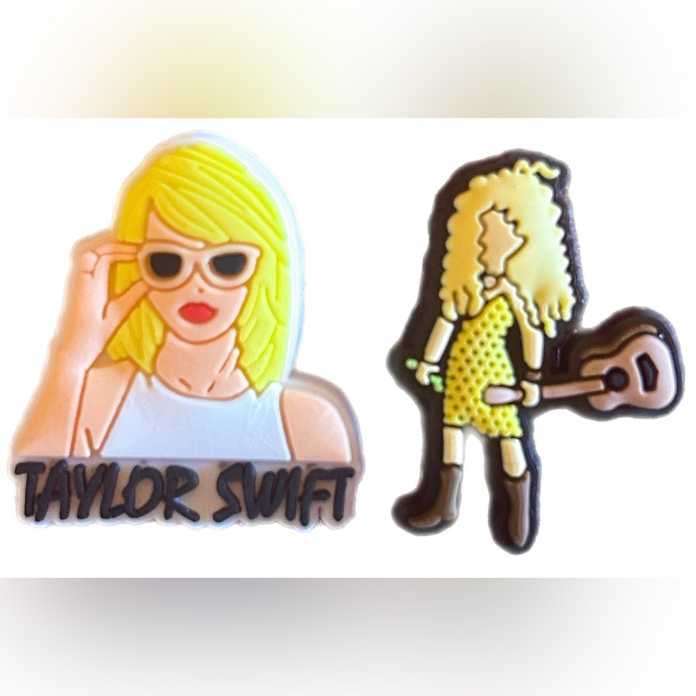 2pc Taylor Swift Assorted Croc Snaps